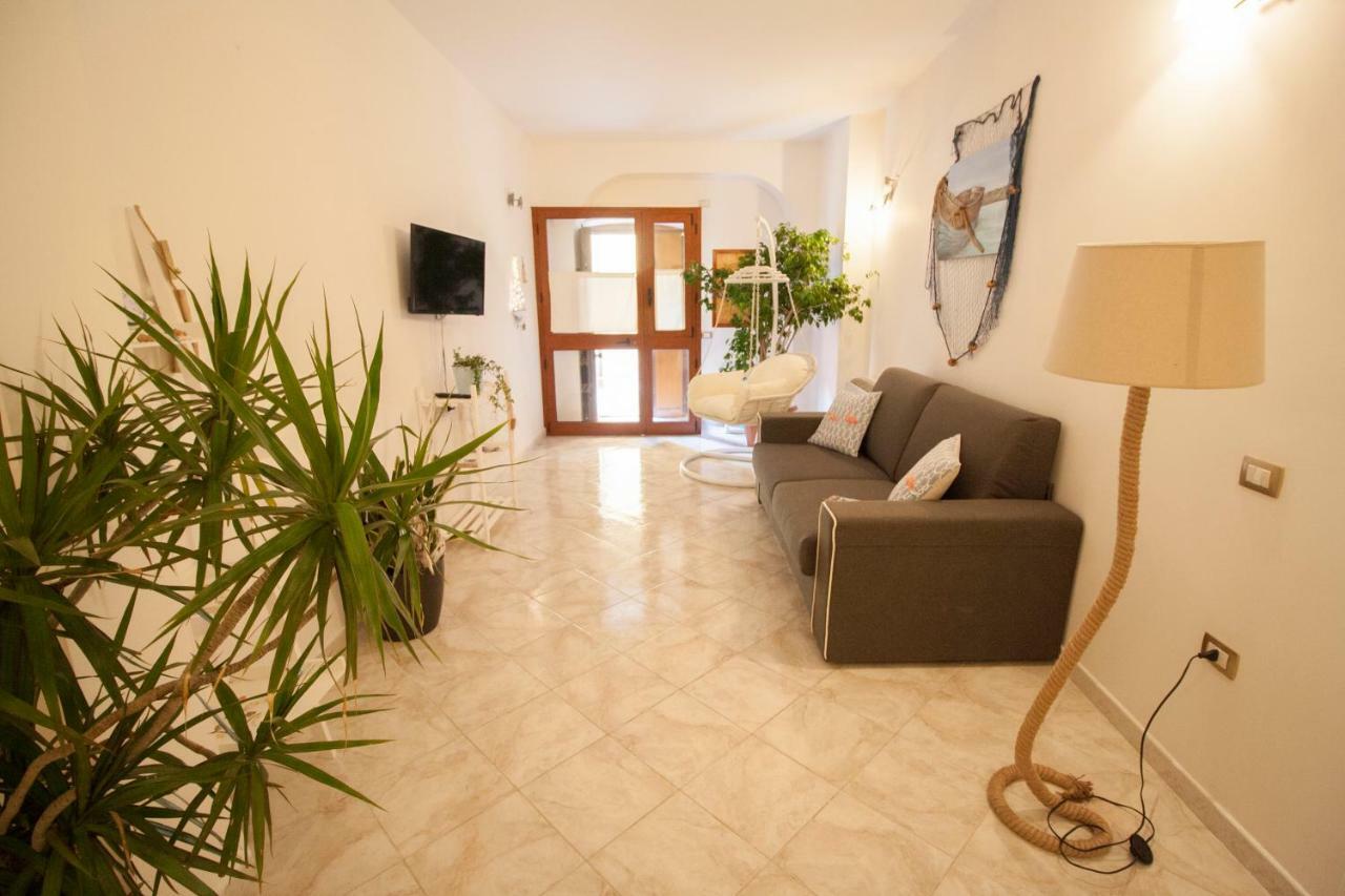 Villa Lanterna Bianca Cagliari Exterior foto